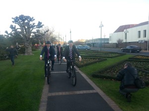 Anyone for a bike ride? Associate Transport Minister Simon Bridges and Prime Minister John Key.