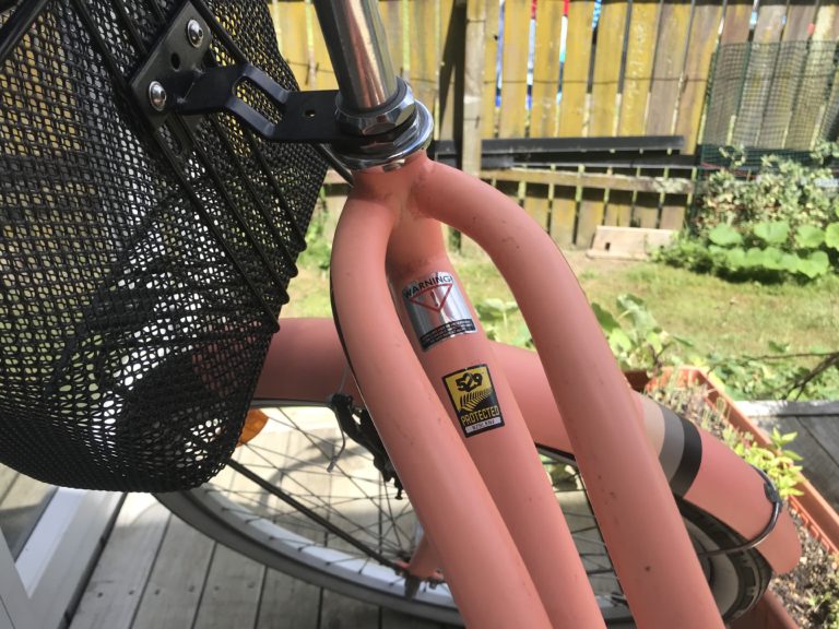 A 529 Garage sticker on a salmon coloured Schwinn bike