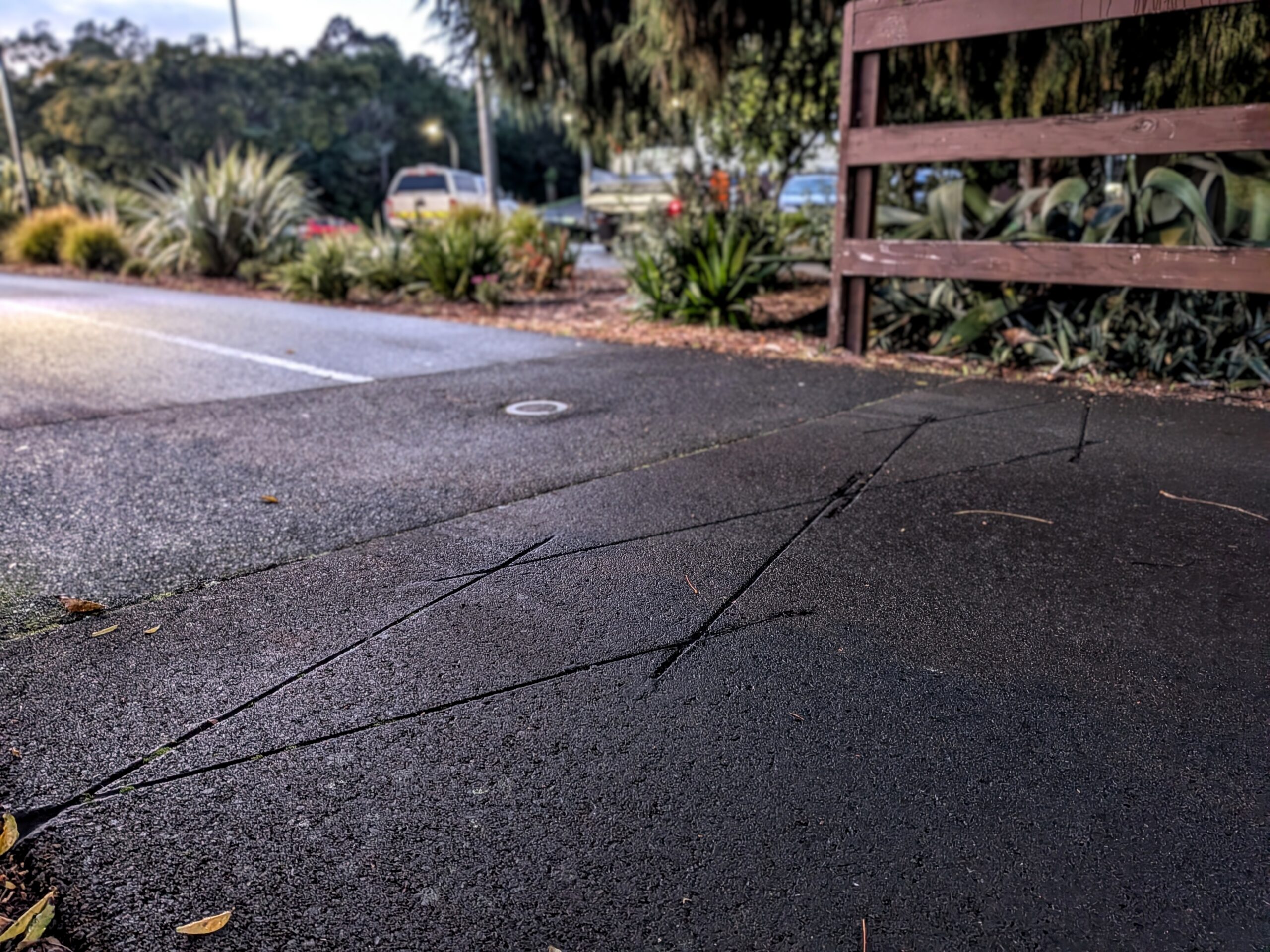 lines in path show an electromagnetic counter is below